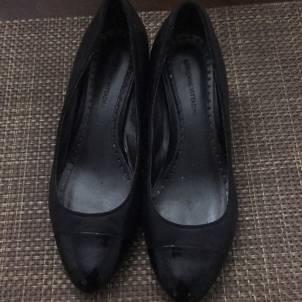 Shoes - Picture 2 of 6